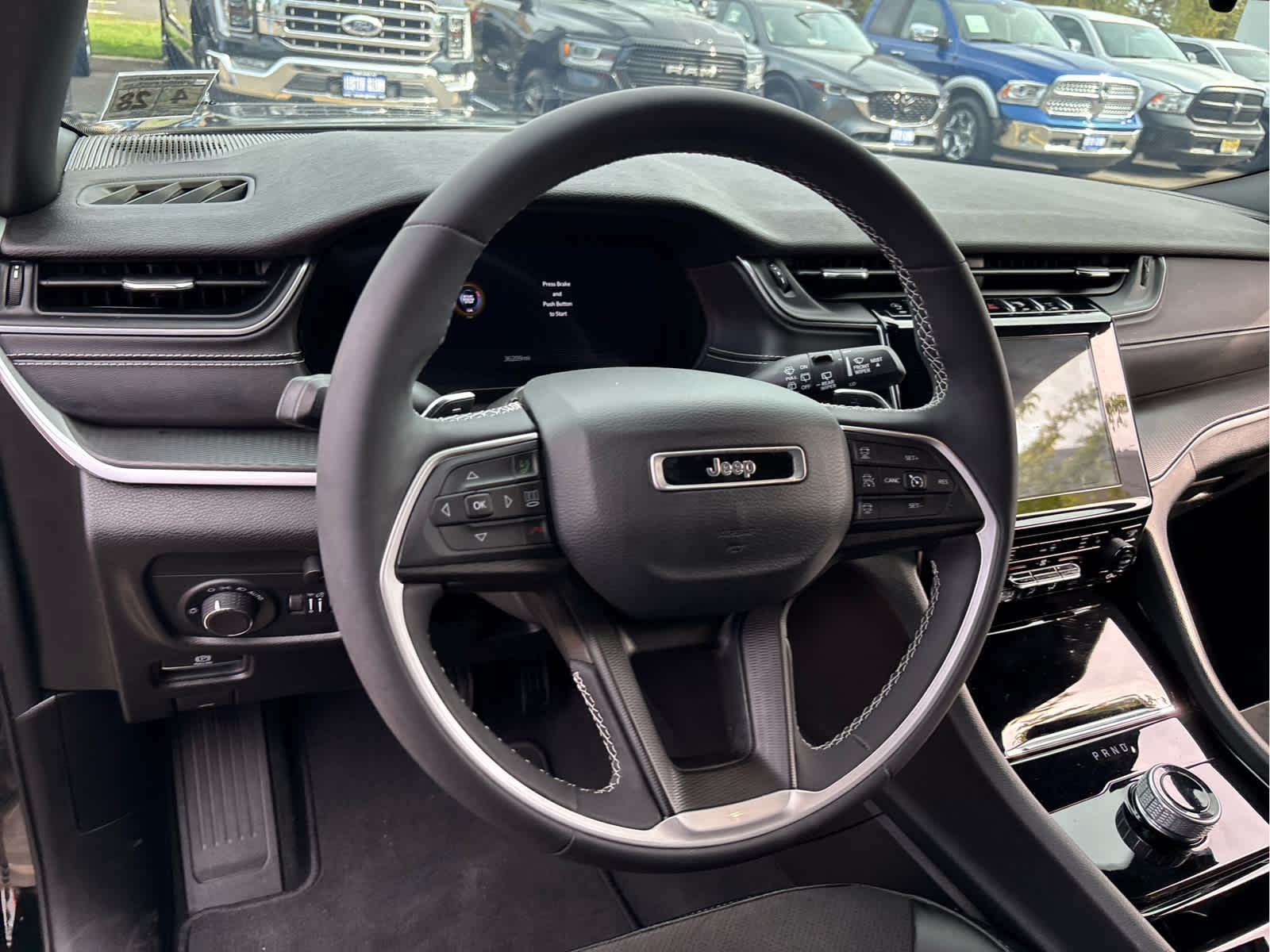 2023 Jeep Grand Cherokee Altitude