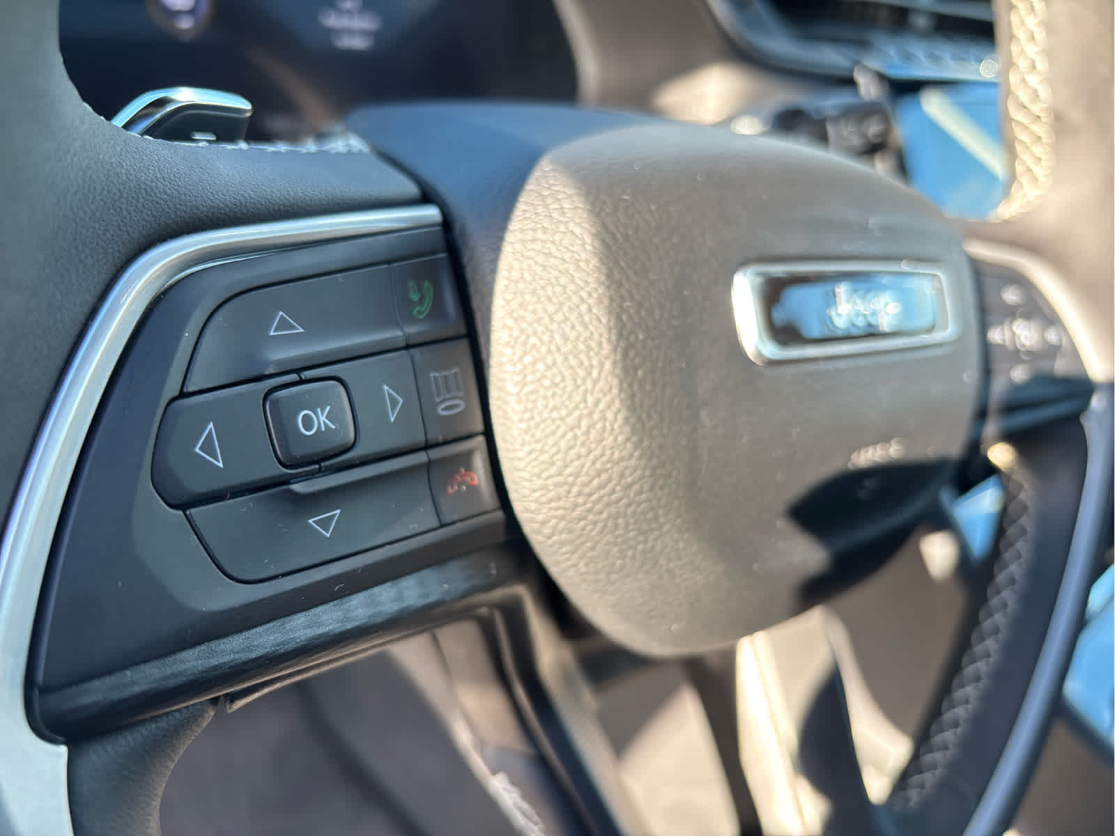 2024 Jeep Grand Cherokee Laredo X