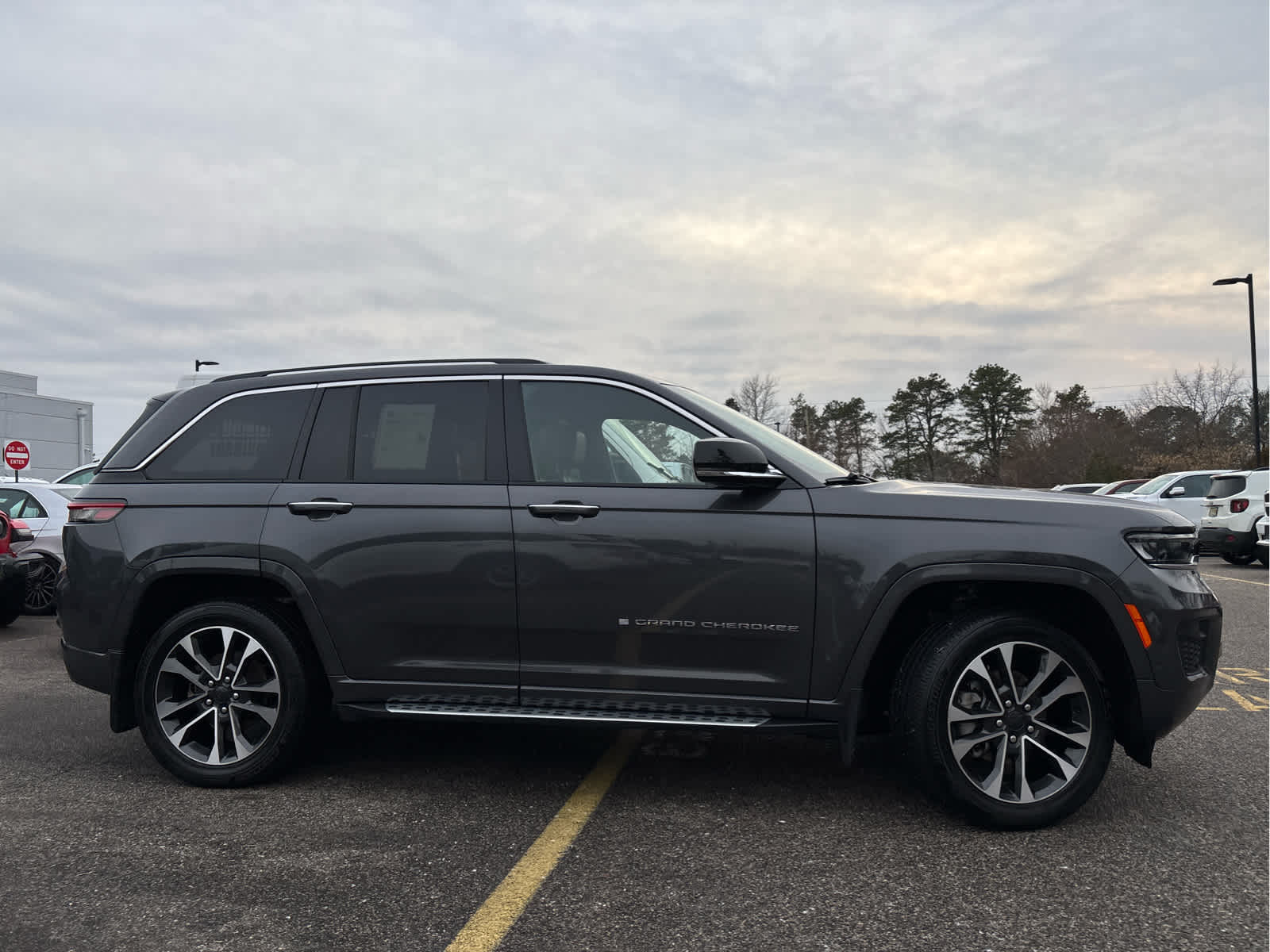 2022 Jeep Grand Cherokee Overland