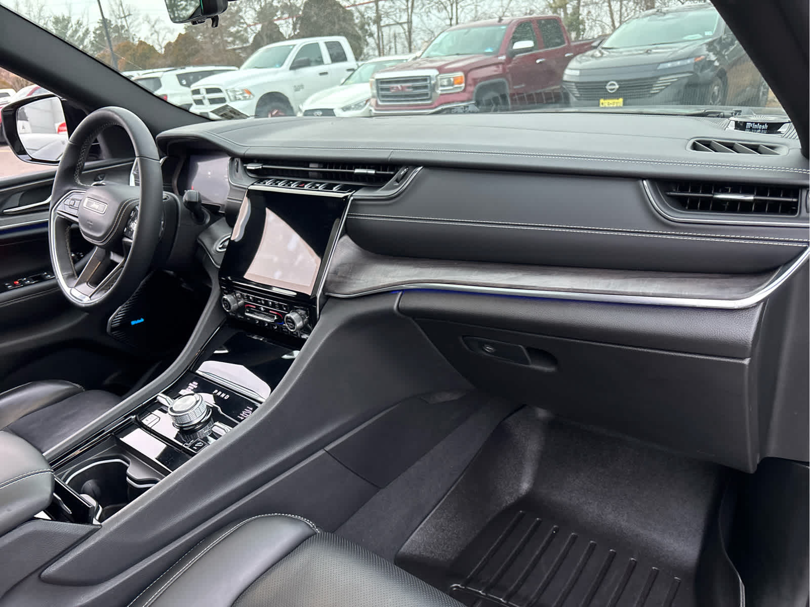 2022 Jeep Grand Cherokee Overland