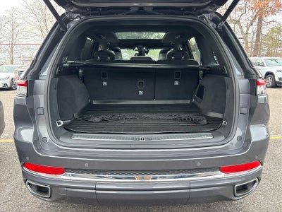 2022 Jeep Grand Cherokee Overland
