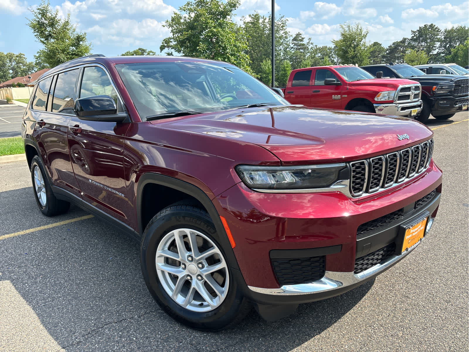 2023 Jeep Grand Cherokee L Laredo