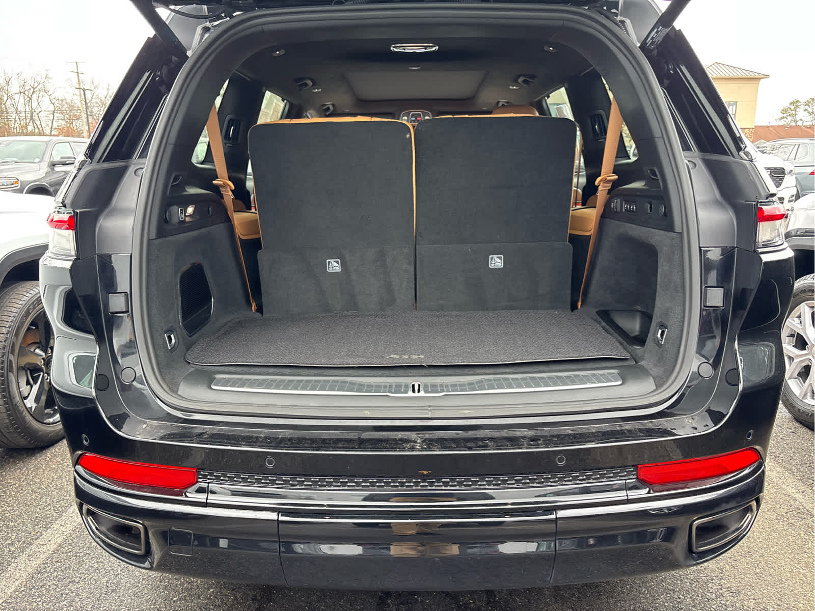 2025 Jeep Grand Cherokee L Summit Reserve