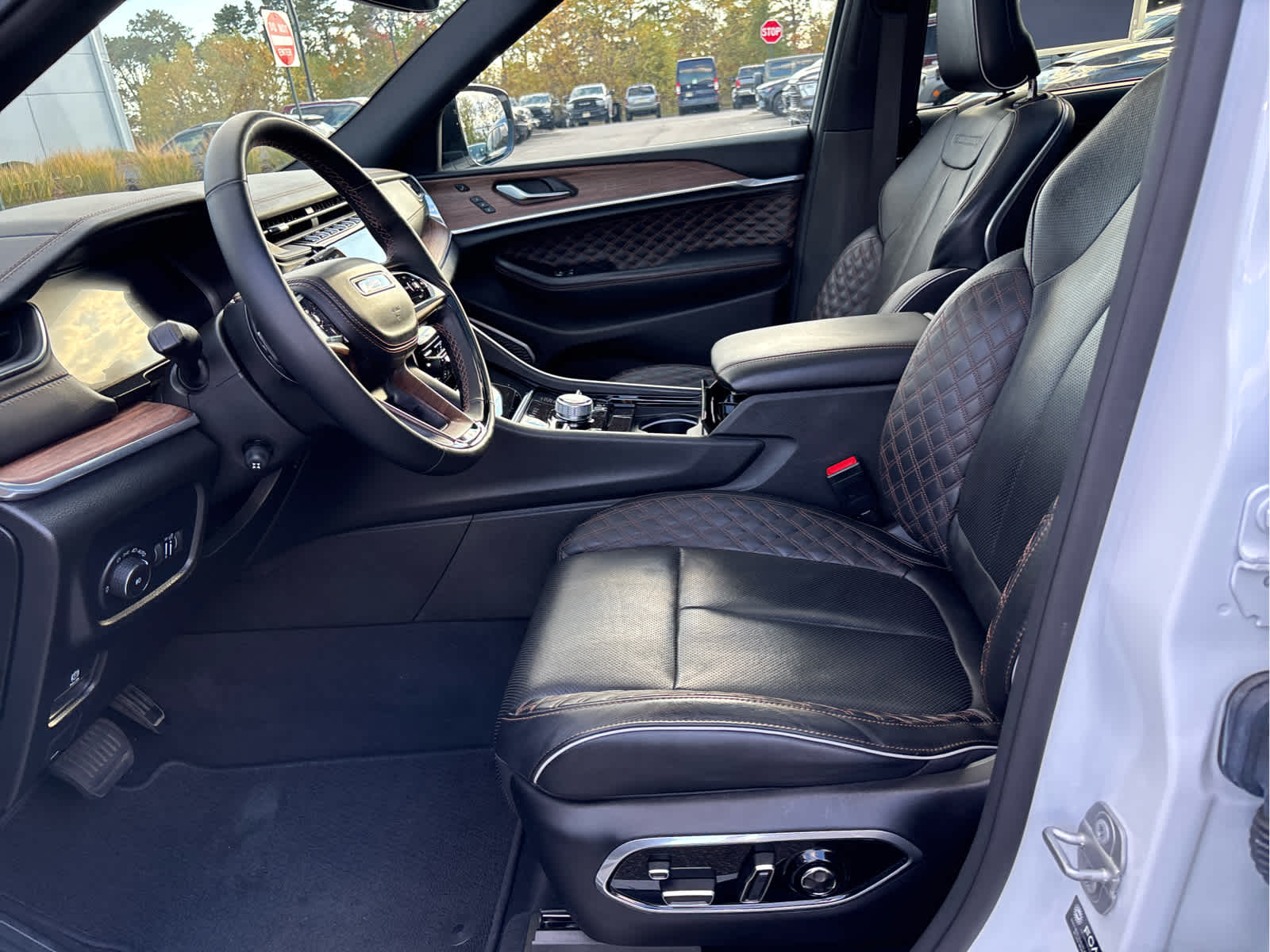 2023 Jeep Grand Cherokee L Summit