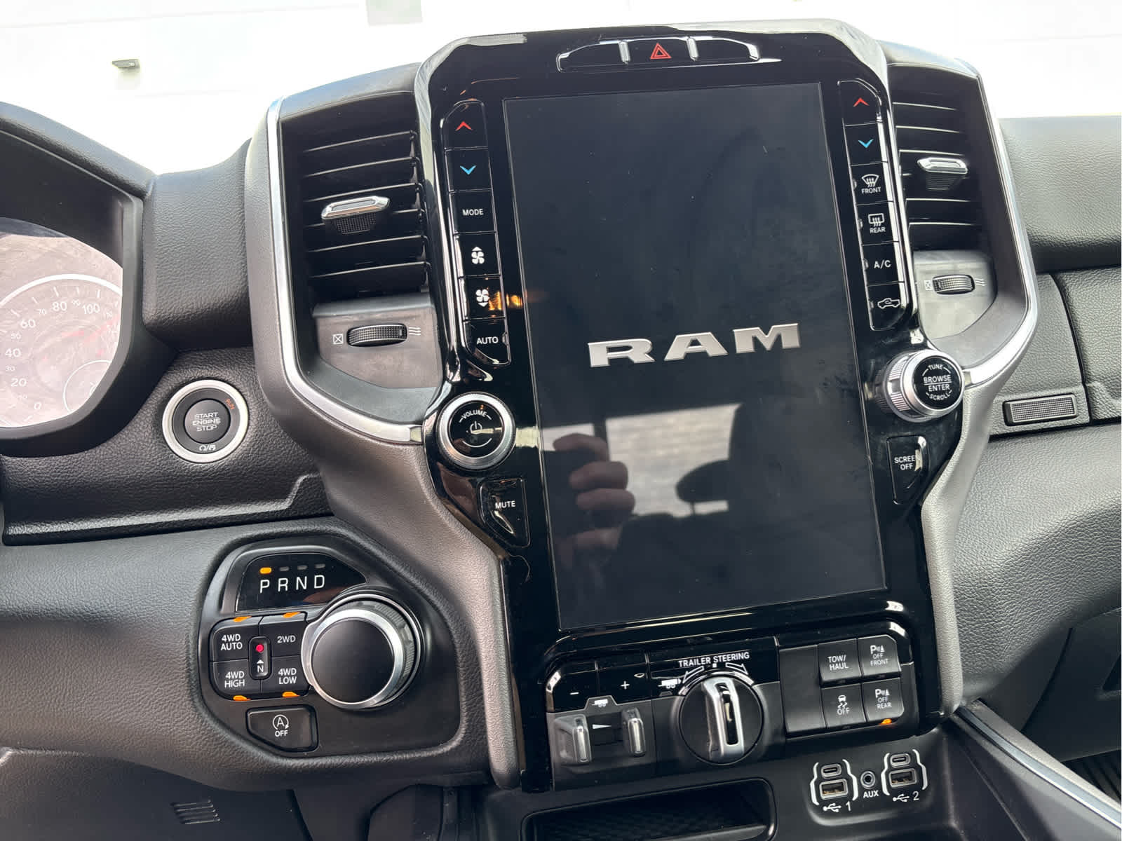 2024 RAM 1500 Big Horn