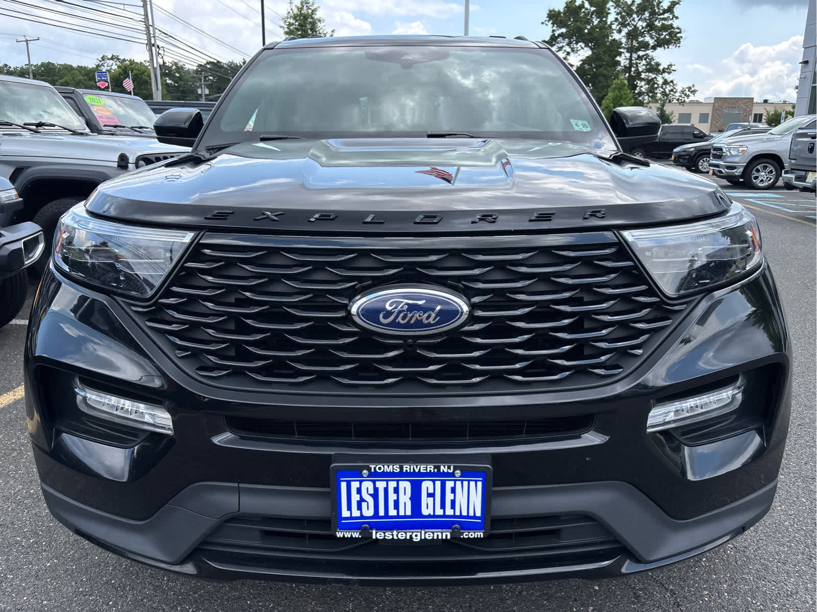 2024 Ford Explorer ST-Line