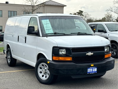 2009 Chevrolet Express Cargo Van RWD 1500 135"