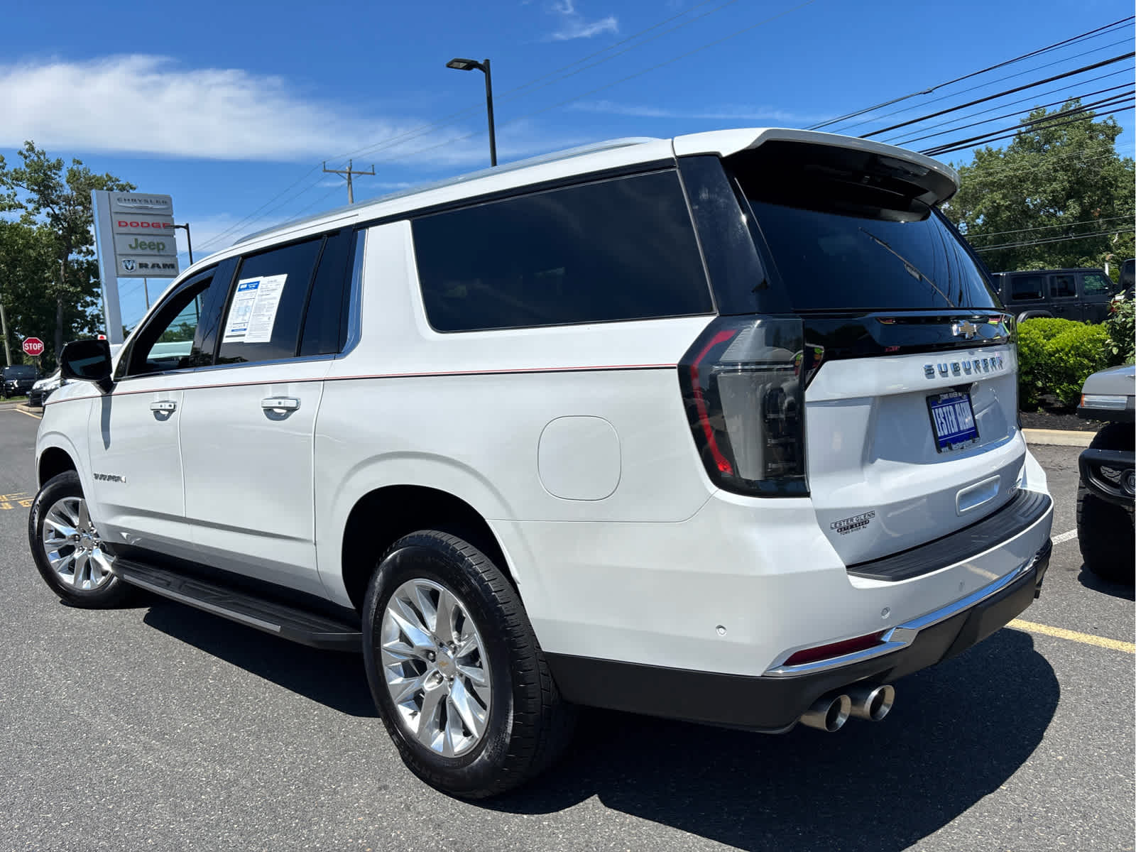 2025 Chevrolet Suburban Premier
