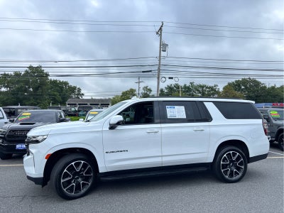 2024 Chevrolet Suburban RST