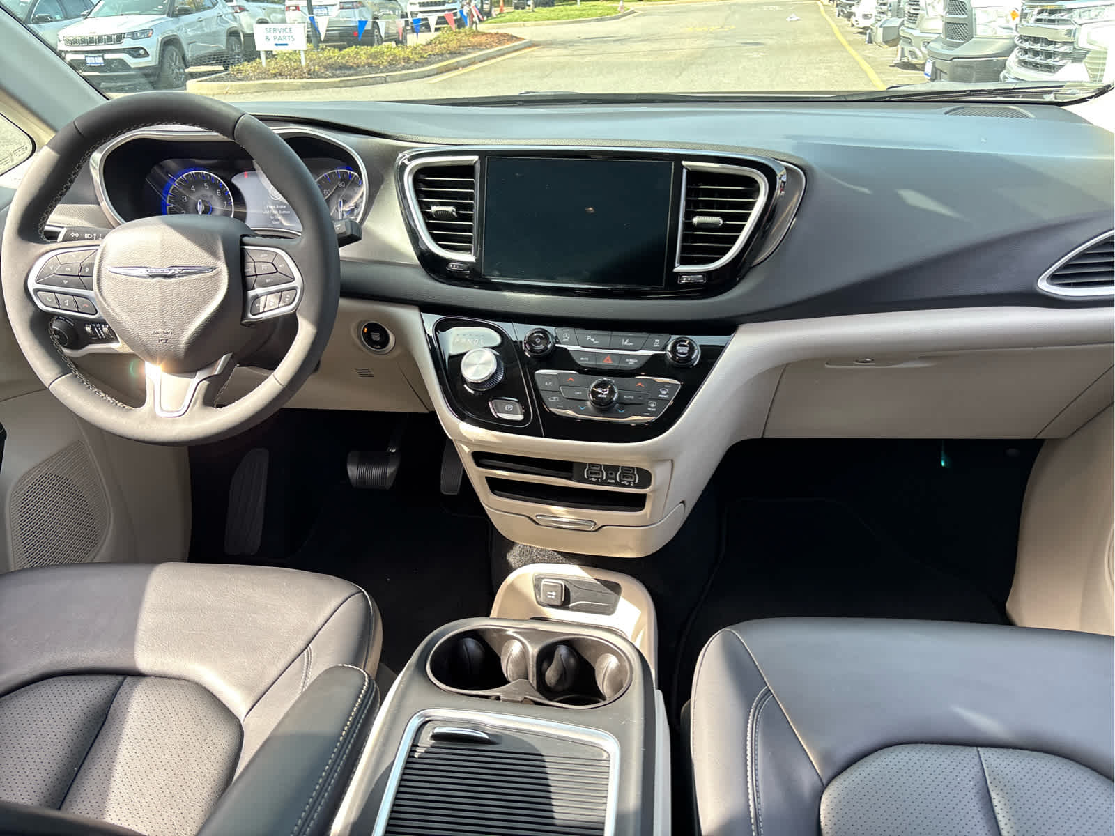 2023 Chrysler Pacifica Touring L
