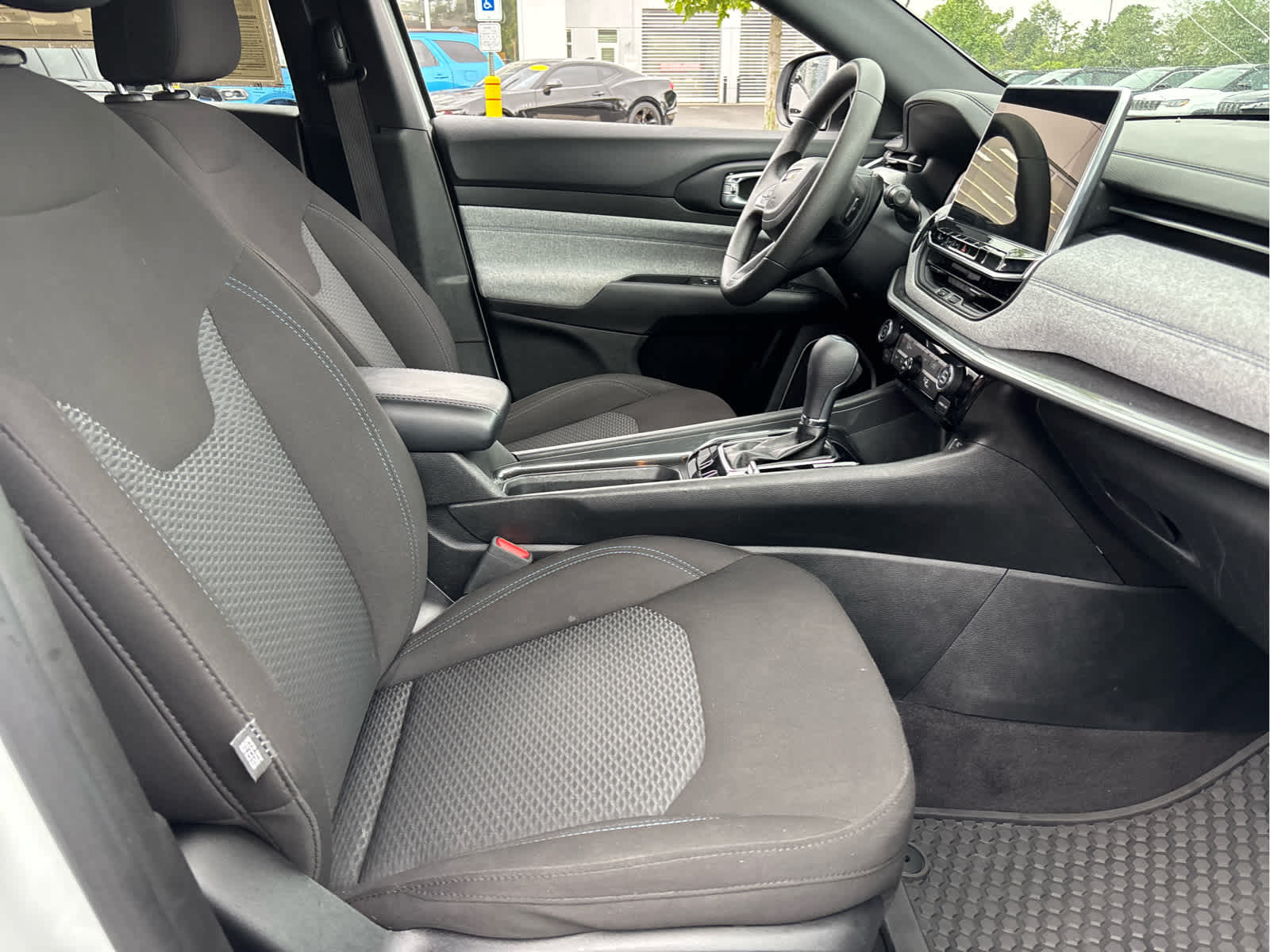 2023 Jeep Compass Sport
