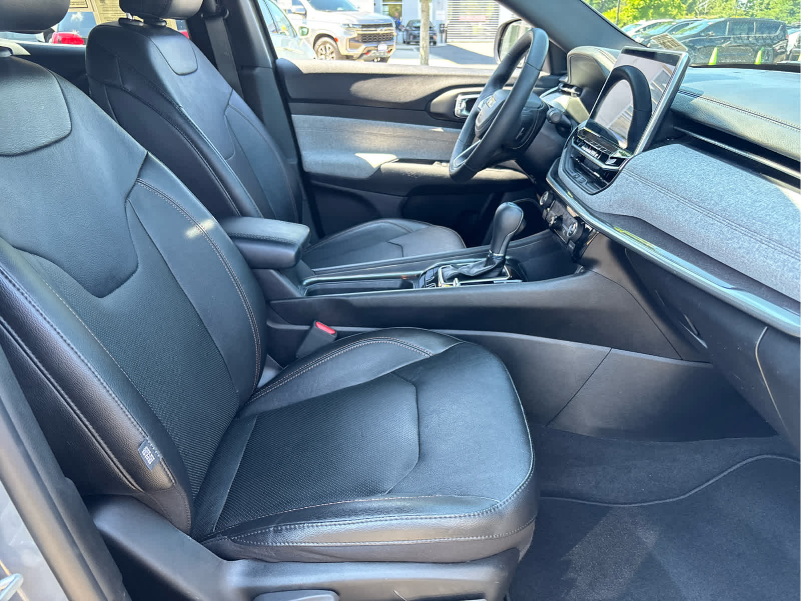 2023 Jeep Compass Latitude Lux