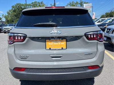 2023 Jeep Compass Latitude Lux