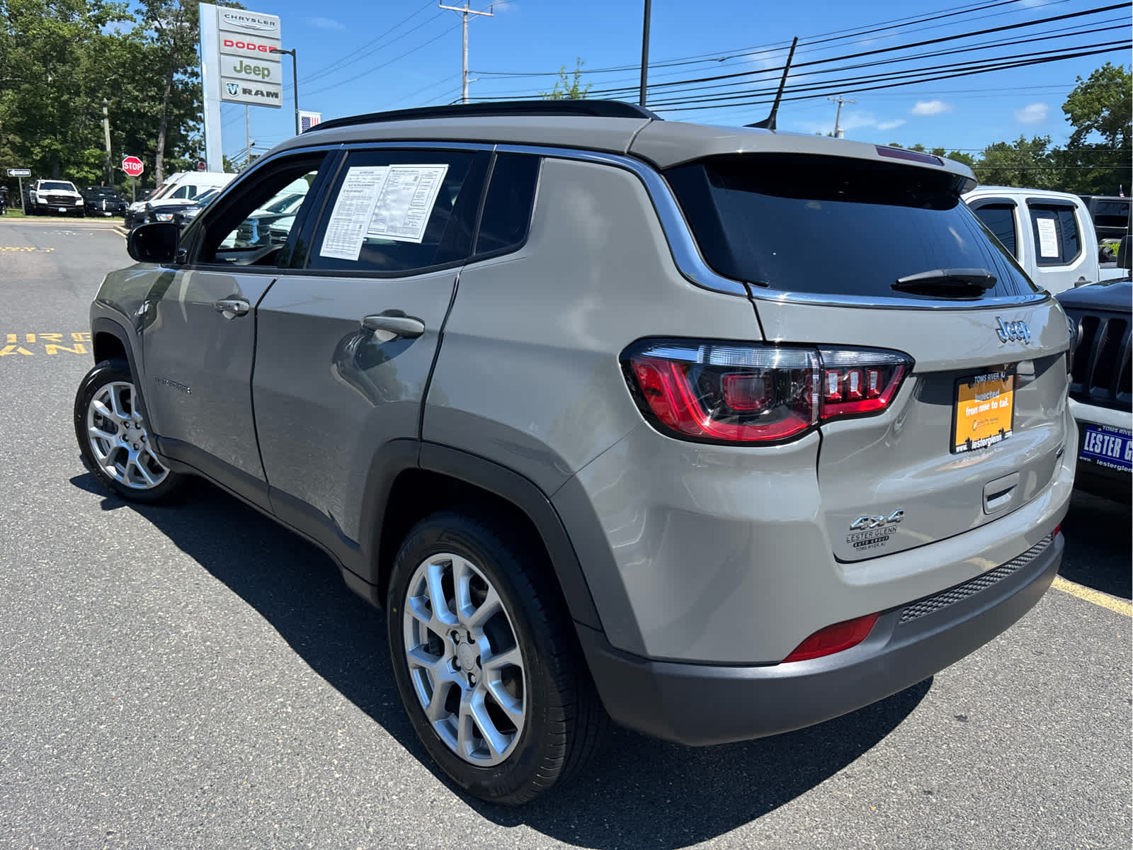 2023 Jeep Compass Latitude Lux