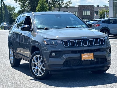 2023 Jeep Compass Latitude Lux