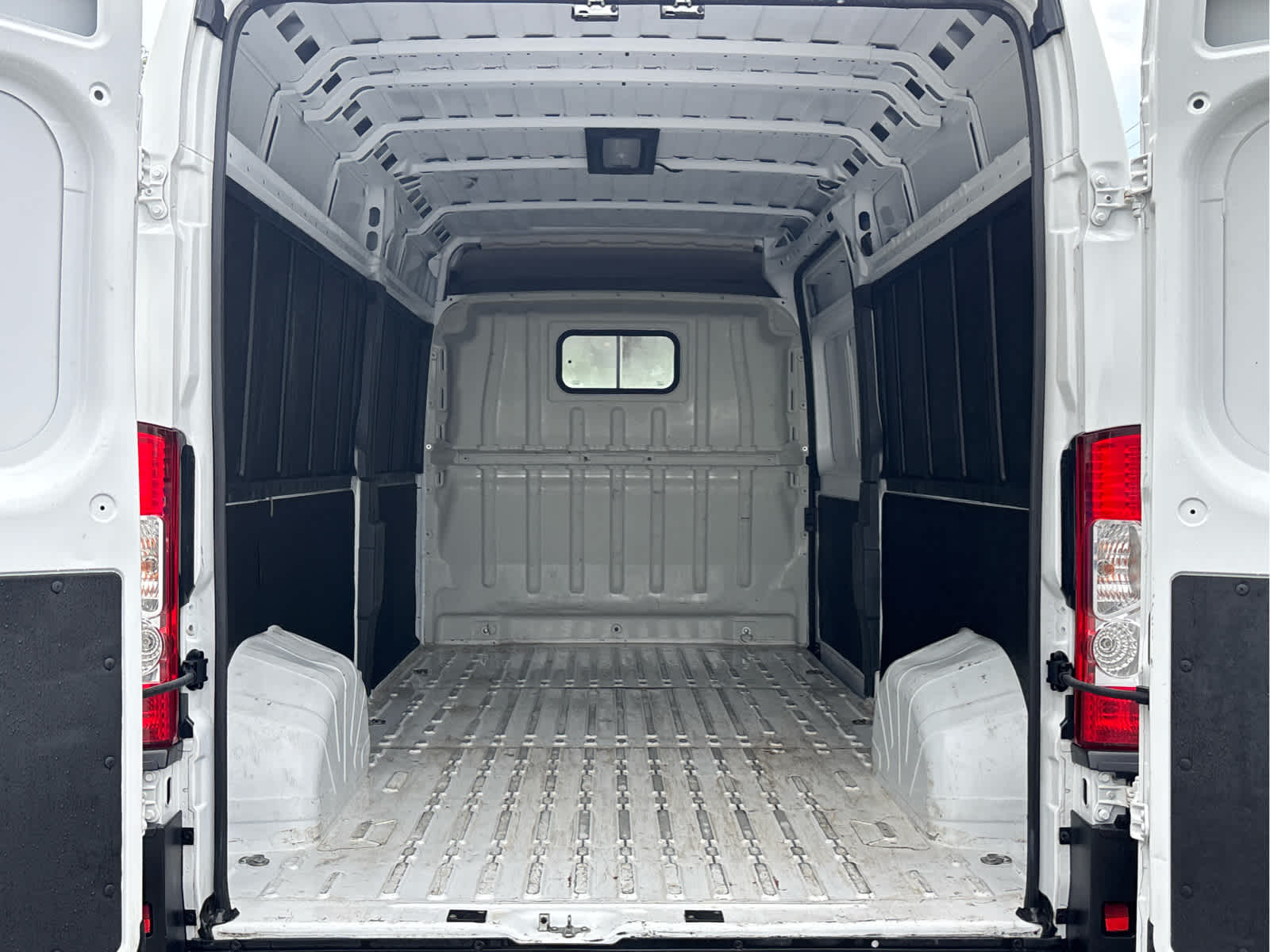 2025 RAM ProMaster Tradesman
