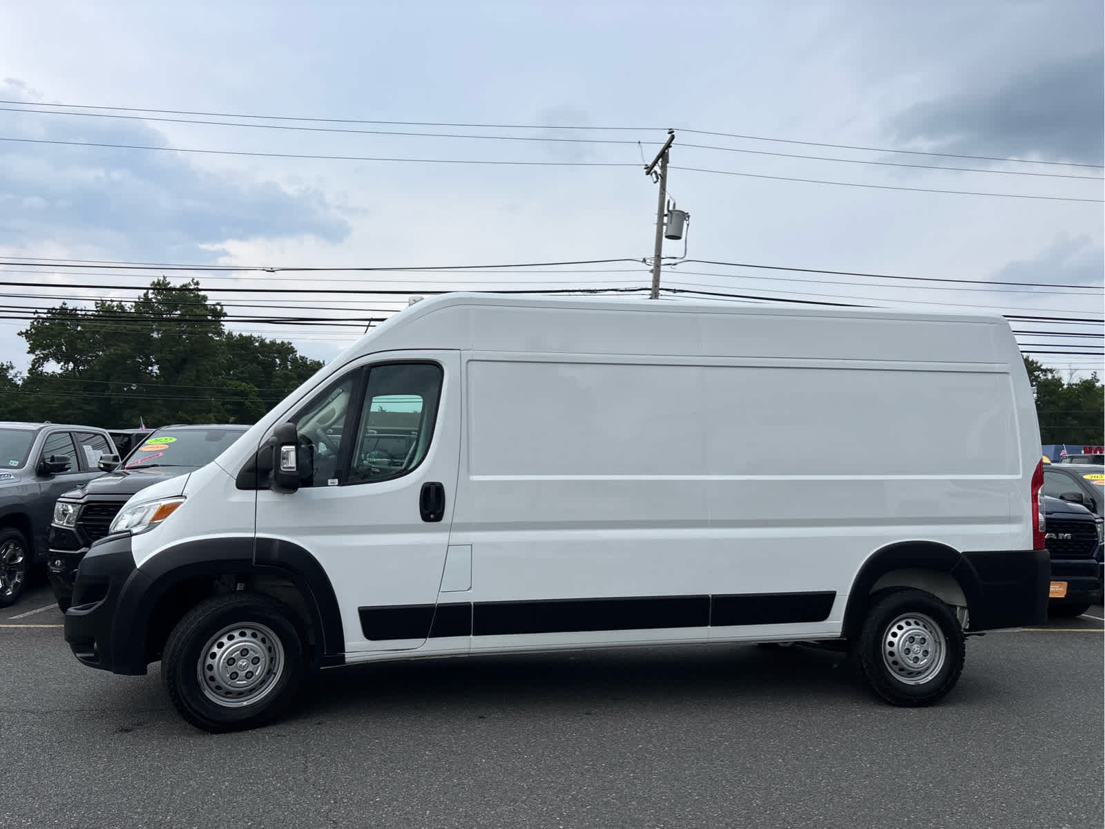 2025 RAM ProMaster Tradesman