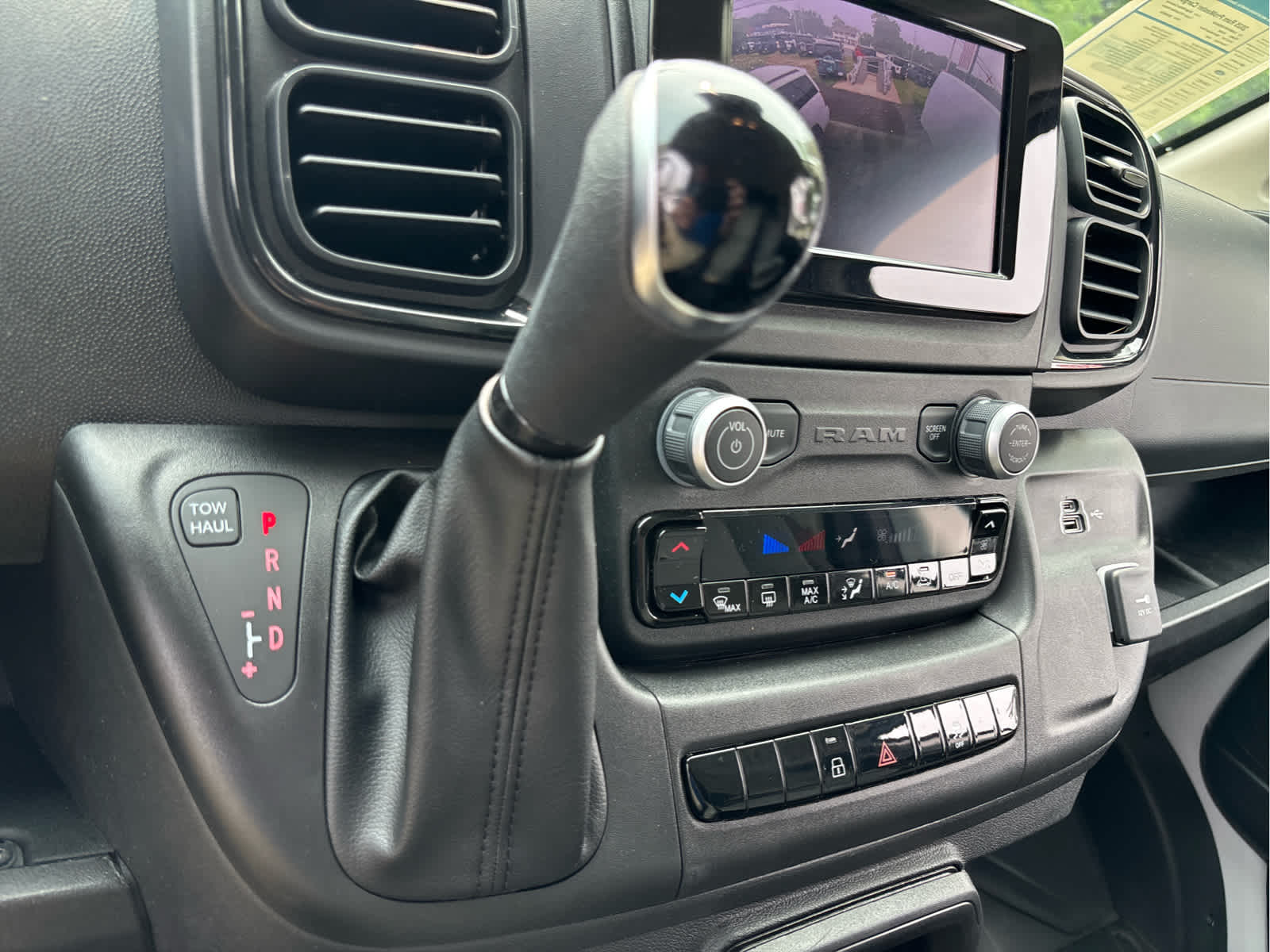 2025 RAM ProMaster Cargo Van Tradesman