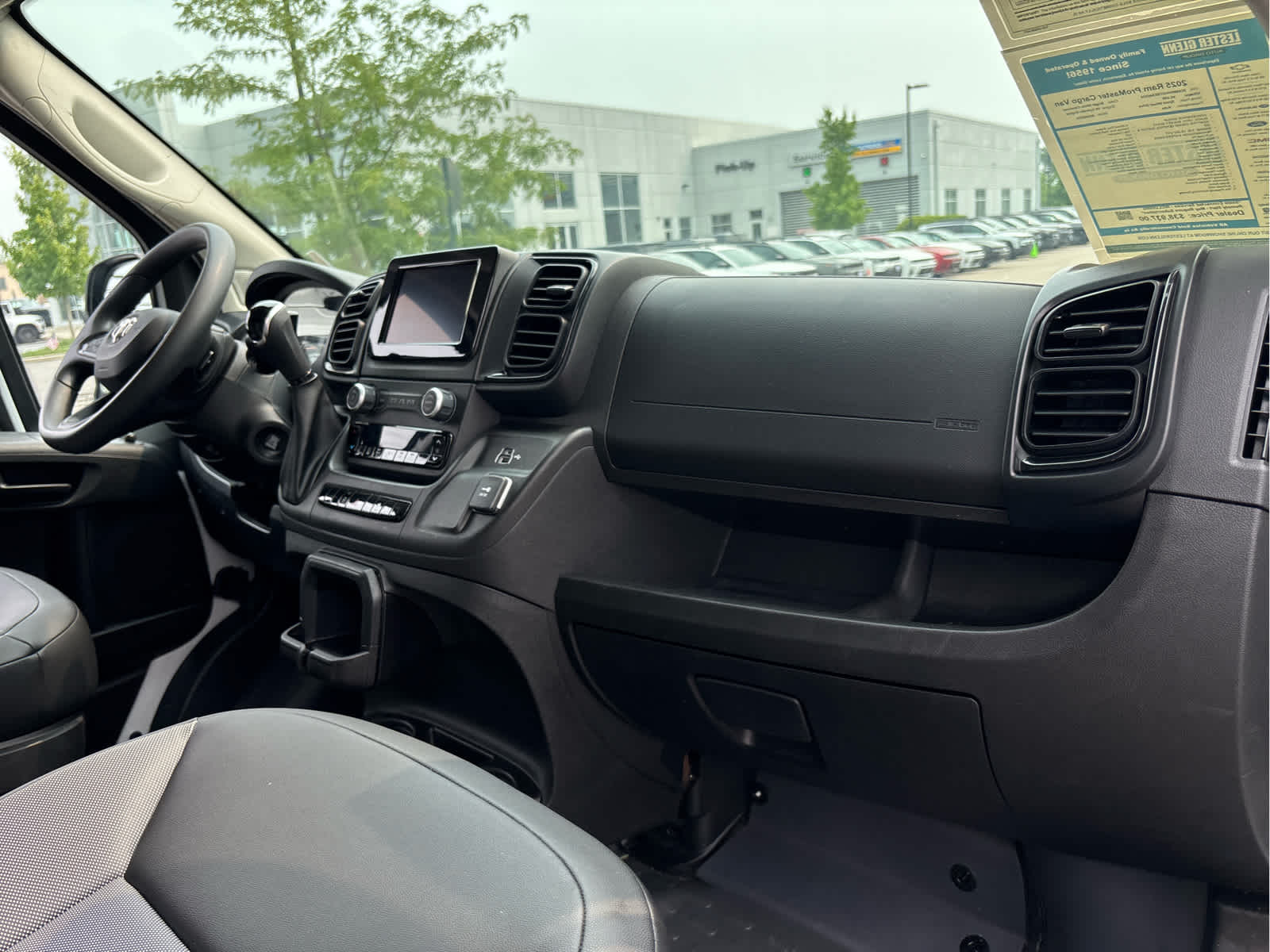 2025 RAM ProMaster Cargo Van Tradesman
