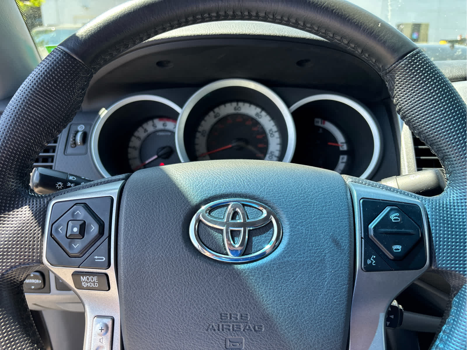 2014 Toyota Tacoma 4WD Double Cab V6 AT (Natl)