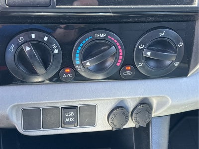 2014 Toyota Tacoma 4WD Double Cab V6 AT (Natl)