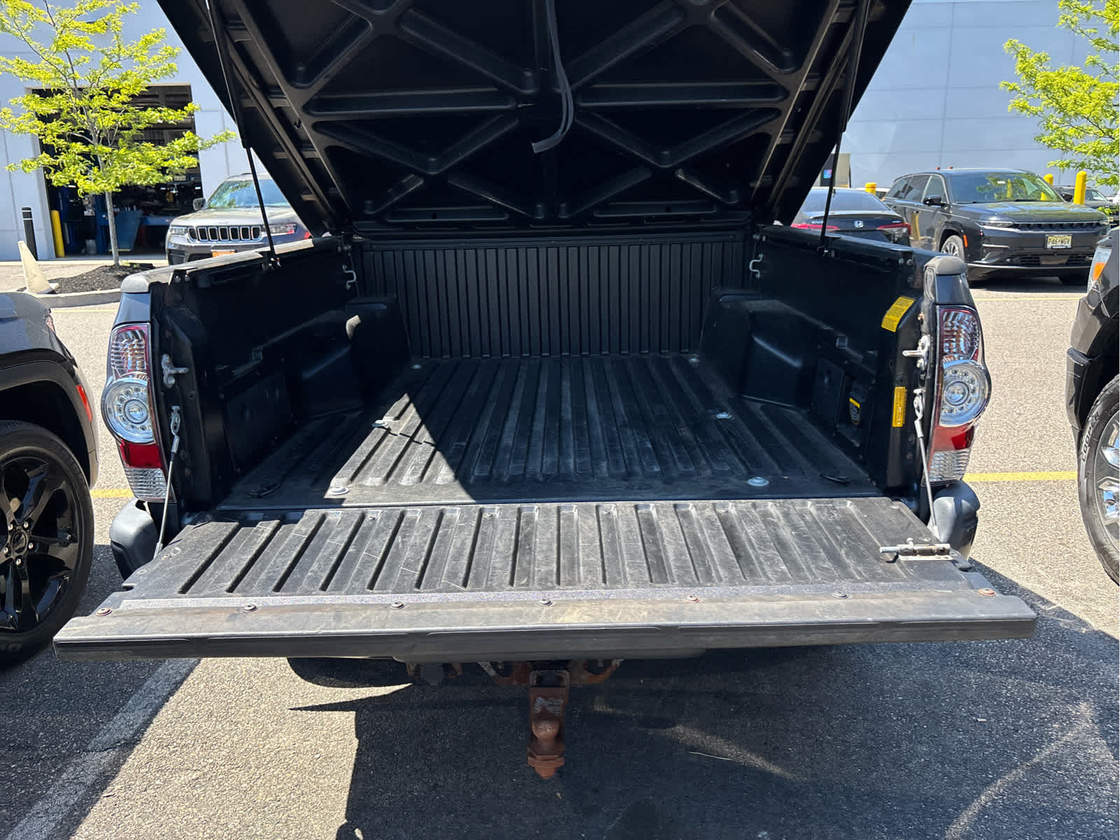 2014 Toyota Tacoma 4WD Double Cab V6 AT (Natl)