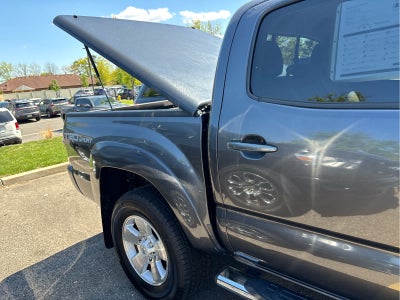 2014 Toyota Tacoma 4WD Double Cab V6 AT (Natl)