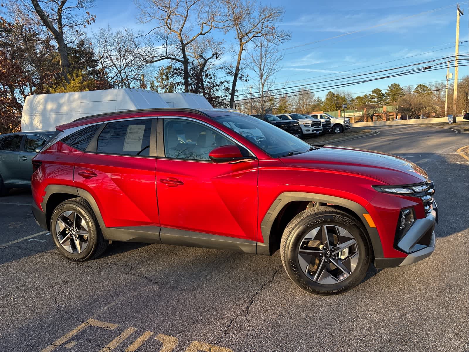 2025 Hyundai TUCSON SEL
