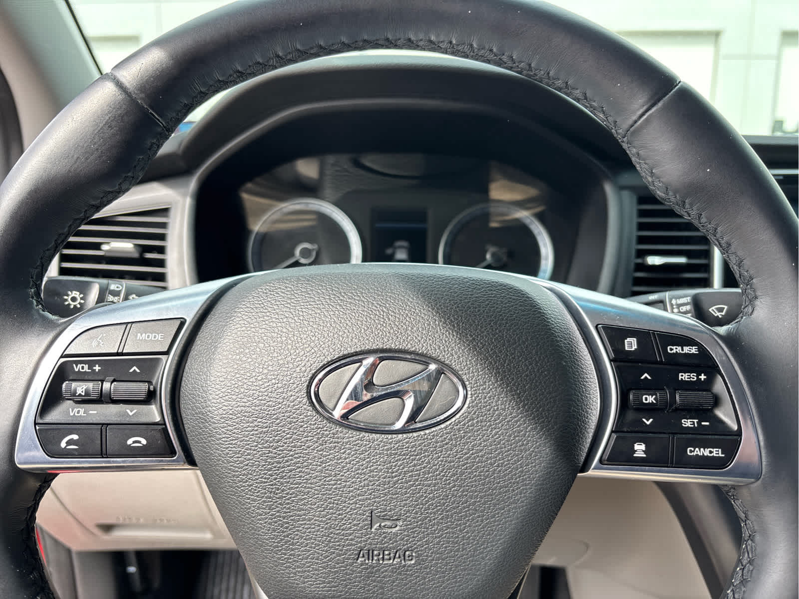 2018 Hyundai SONATA SEL