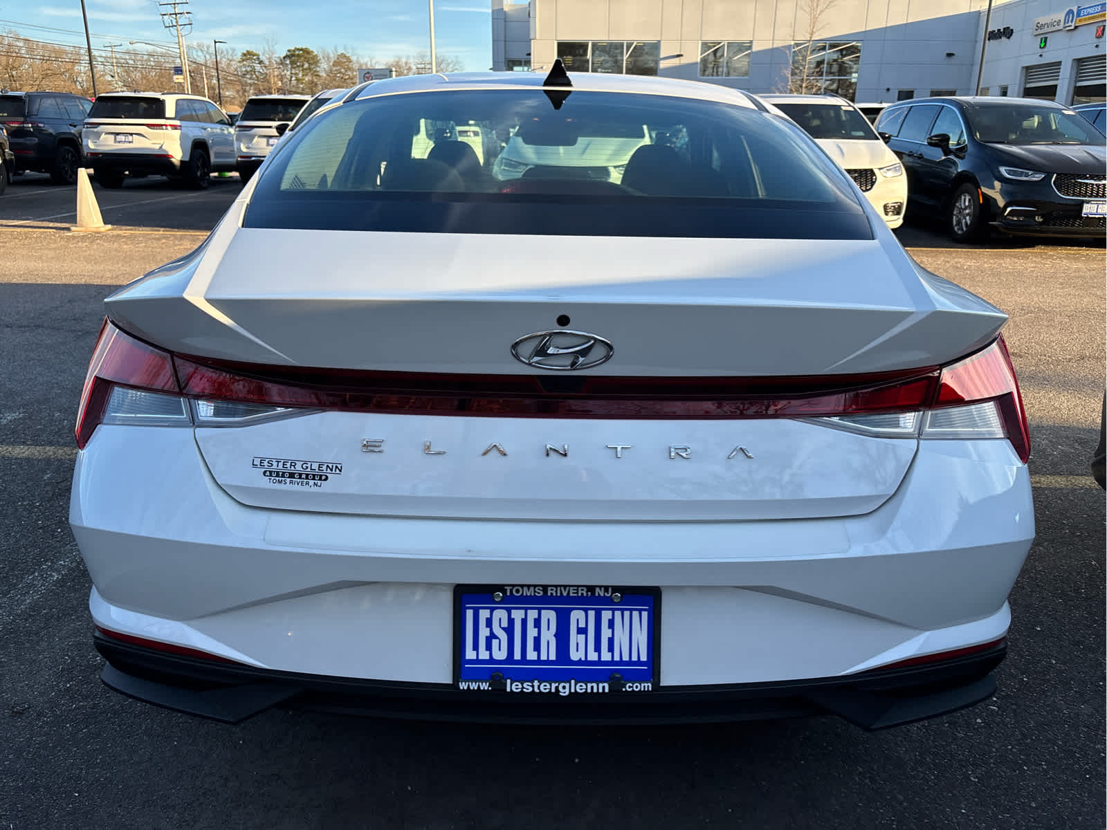 2022 Hyundai ELANTRA SEL
