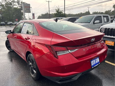 2021 Hyundai ELANTRA SEL