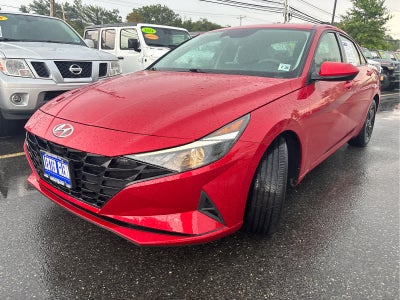 2021 Hyundai ELANTRA SEL