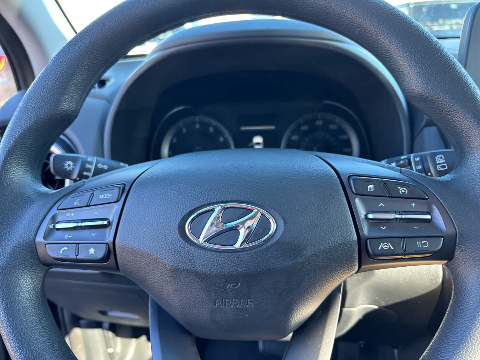 2022 Hyundai KONA SE