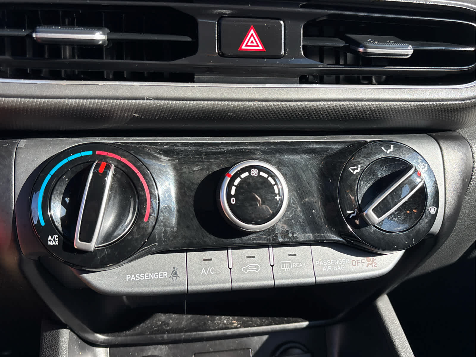 2022 Hyundai KONA SE