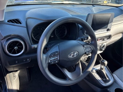 2022 Hyundai KONA SE