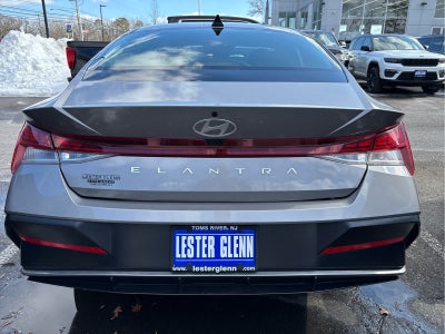 2024 Hyundai ELANTRA SEL