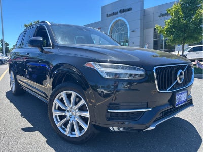 2017 Volvo XC90 Momentum