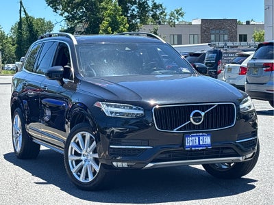 2017 Volvo XC90 Momentum