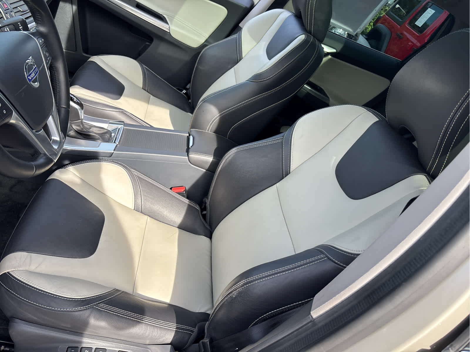 2017 Volvo XC60 Dynamic