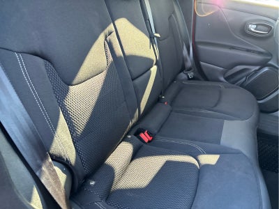 2022 Jeep Renegade Altitude