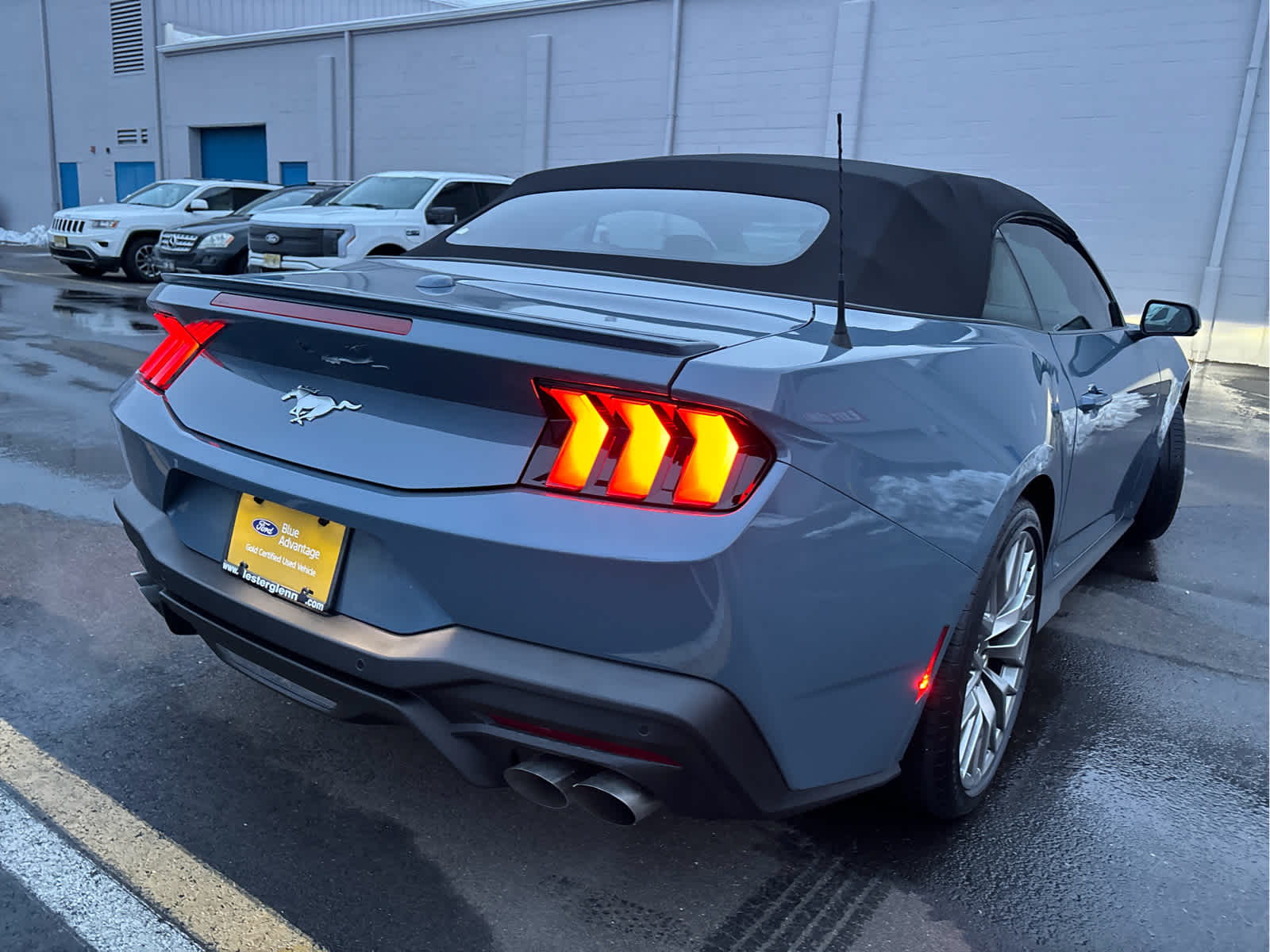 2025 Ford Mustang EcoBoost Premium