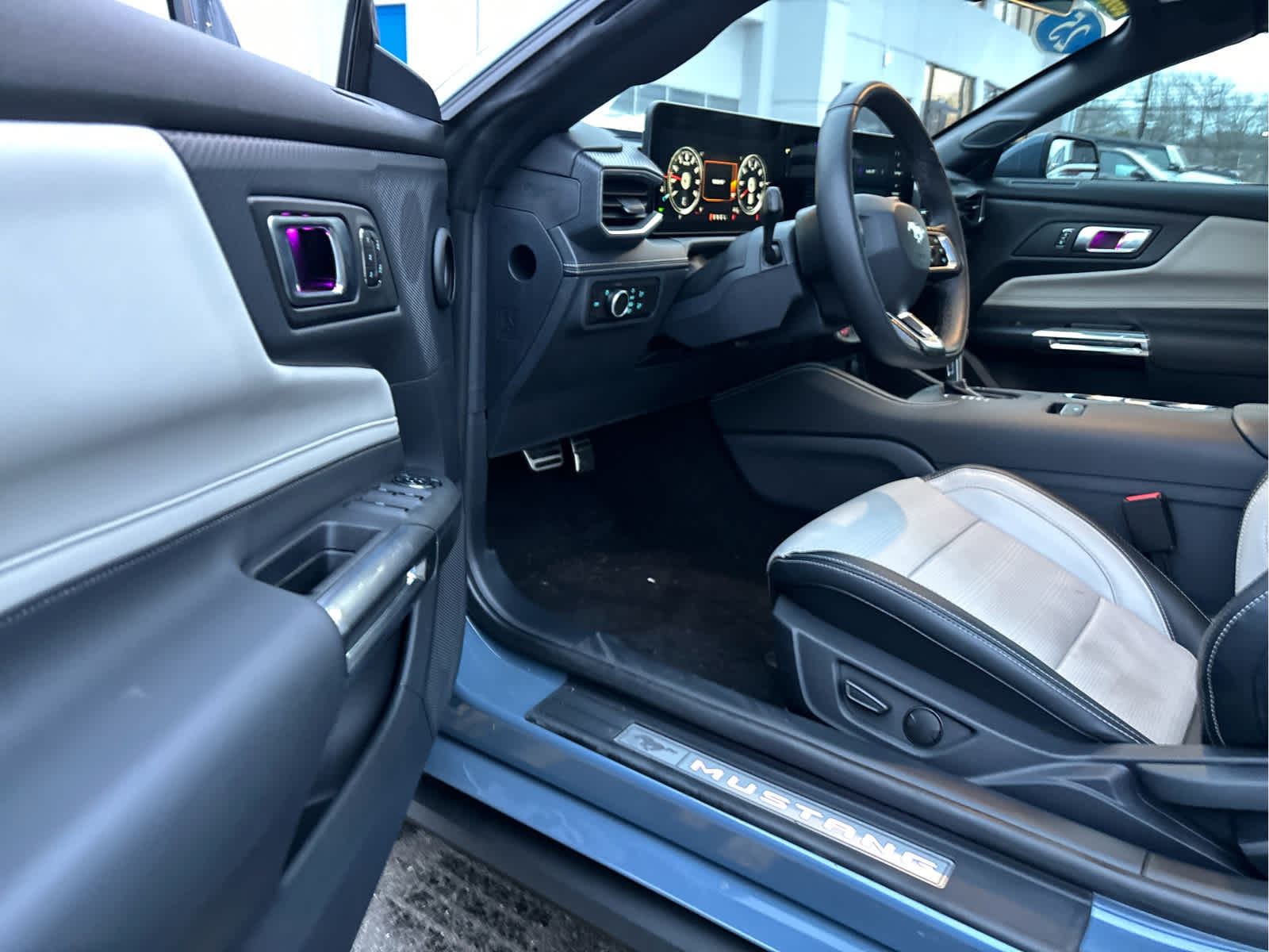 2025 Ford Mustang EcoBoost Premium