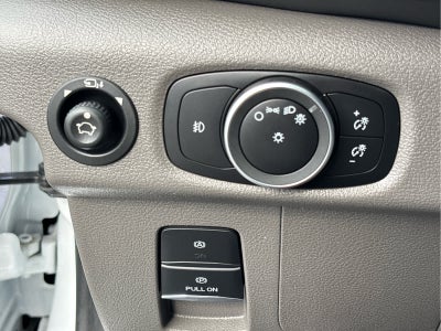 2024 Ford Transit Passenger Wagon XLT