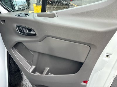 2024 Ford Transit Passenger Wagon XLT
