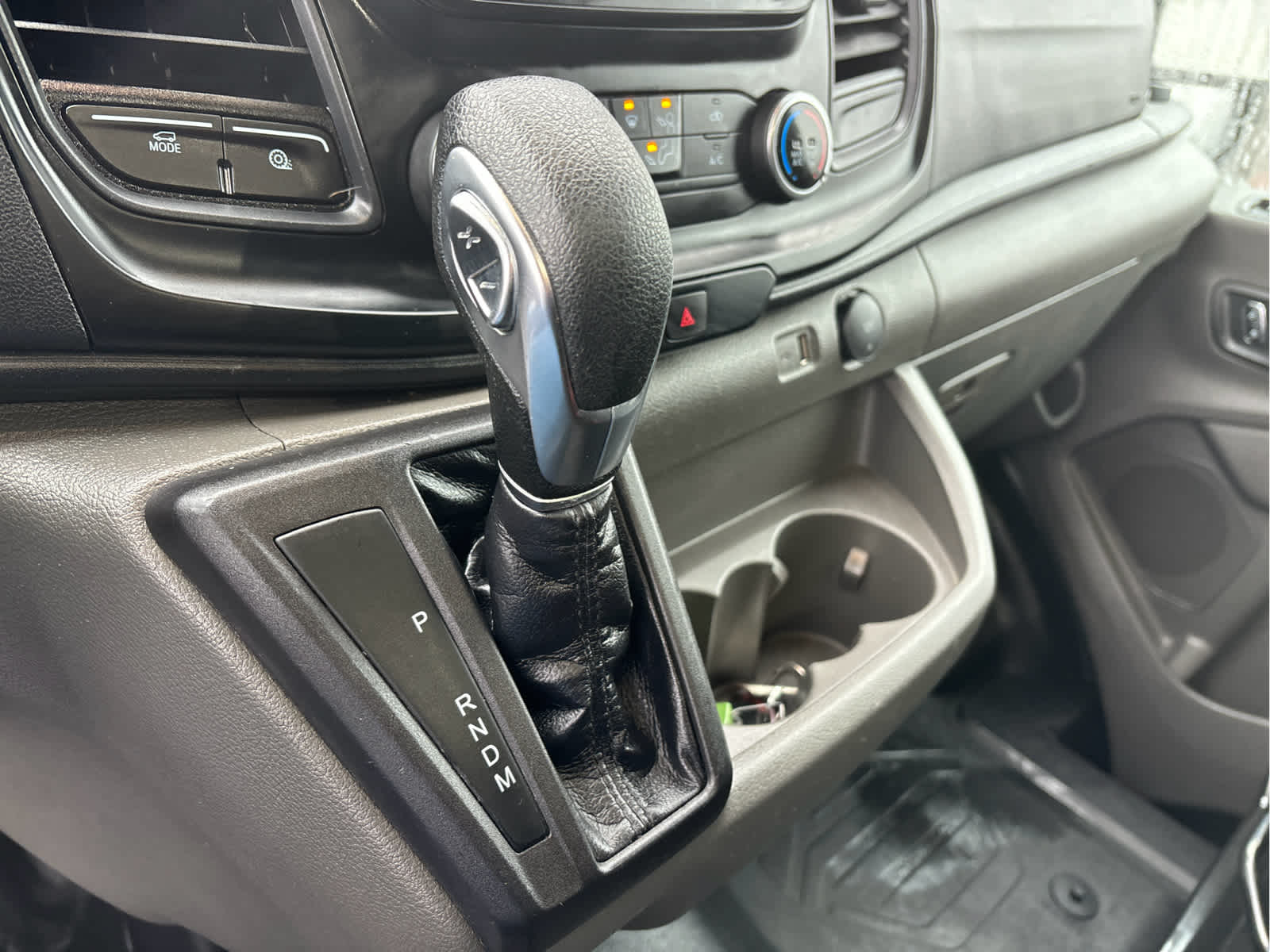 2024 Ford Transit T-250 148" Med Rf 9070 GVWR RWD