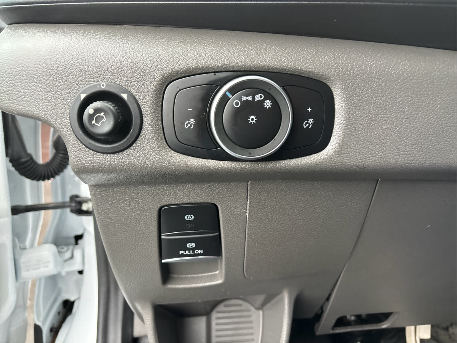 2024 Ford Transit T-250 148" Med Rf 9070 GVWR RWD