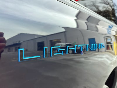 2023 Ford F-150 Lightning LARIAT