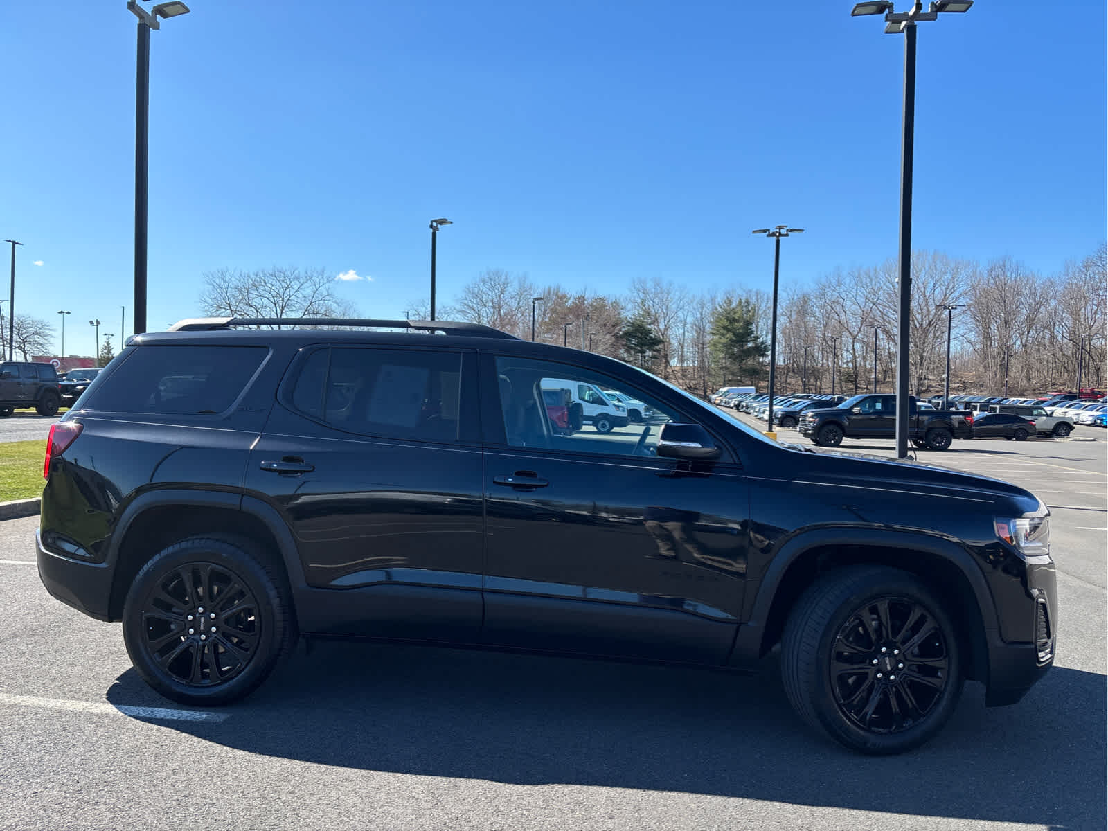 2023 GMC Acadia SLE