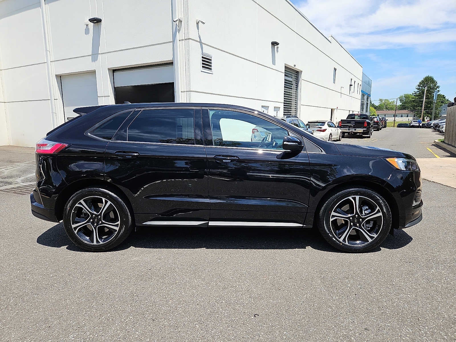 2023 Ford Edge ST