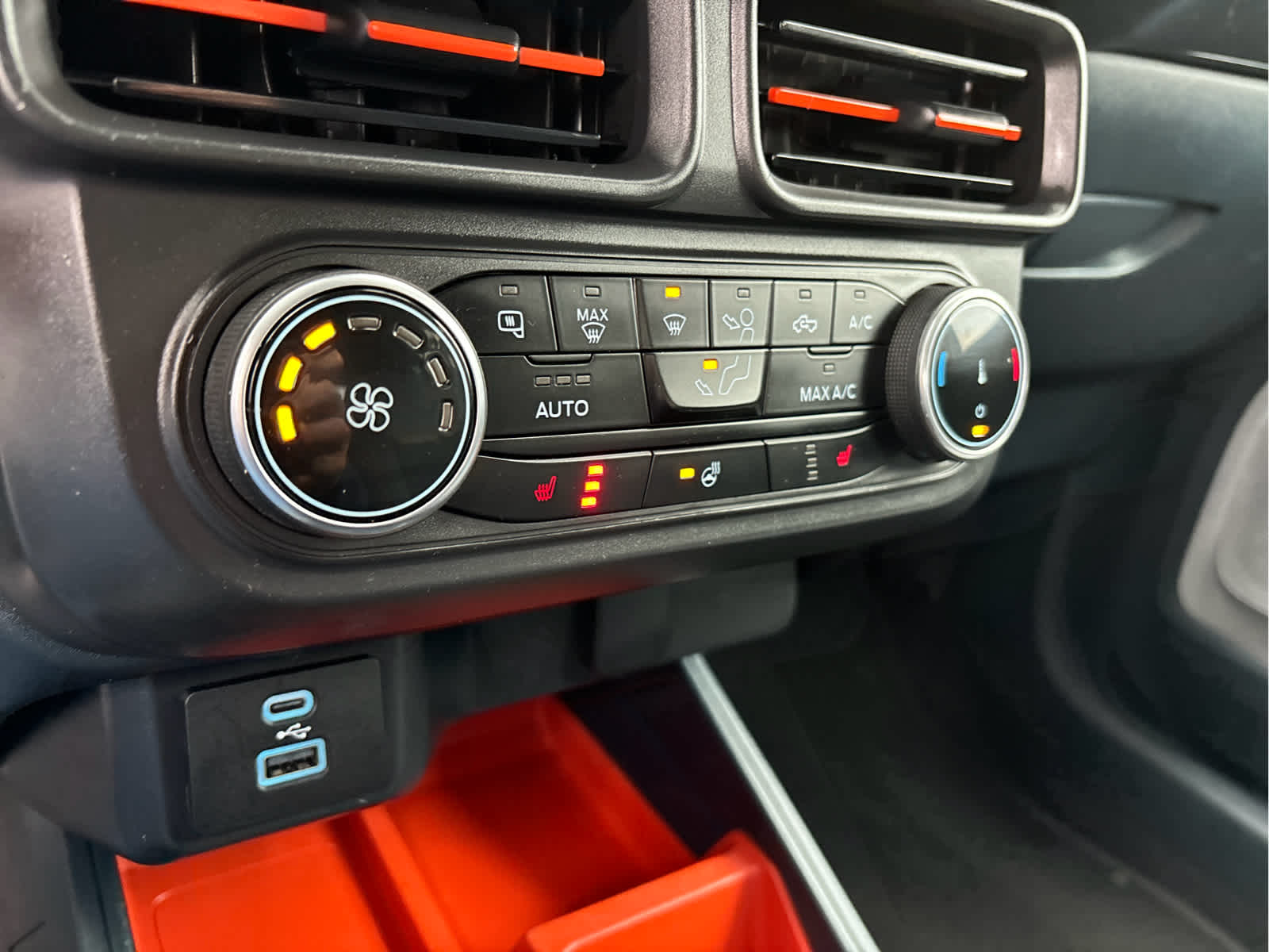 2023 Ford Maverick XLT